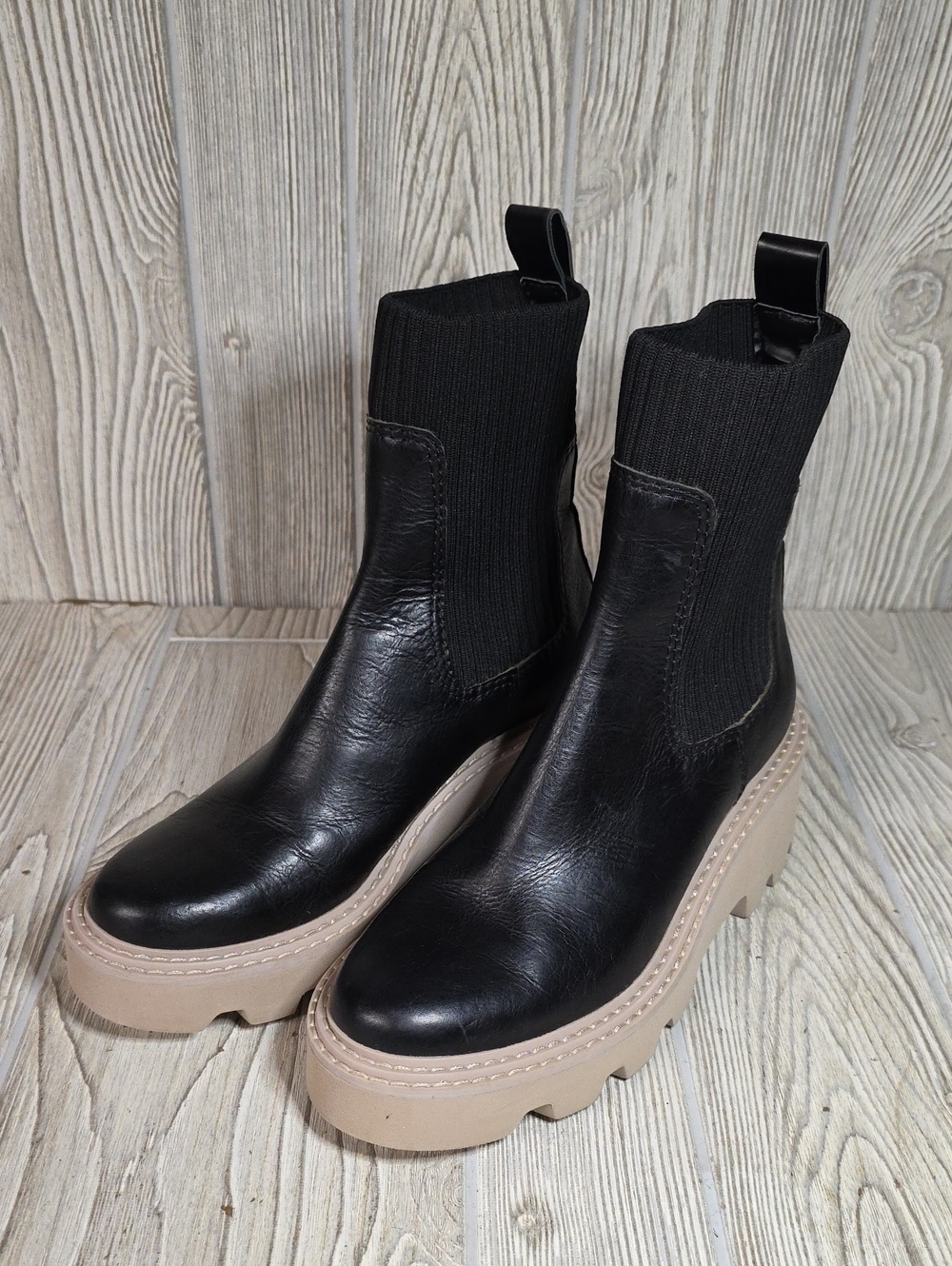 Dolce Vita Hoven H2O Chelsea Boots Black Leather Chucky Lug Platform Sole - Picture 9 of 13